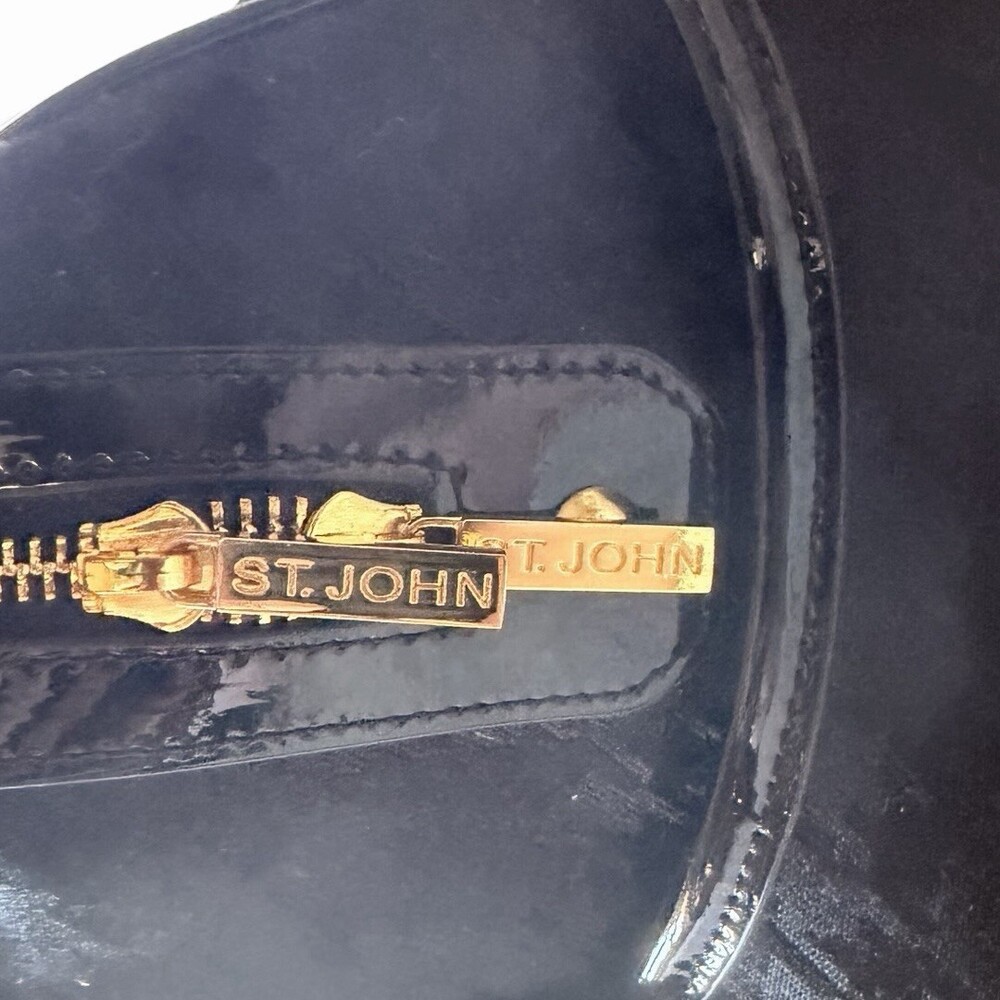 St. John Black Patent Logo Satchel Bag Gold Hardware Zip Top - Picture 3 of 12